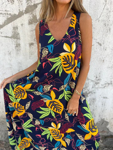 Ariane – Sleeveless Maxi Dress with Leaf Print