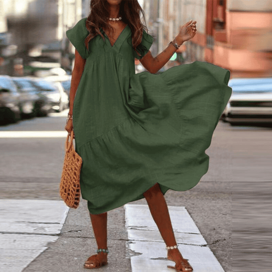 Sarah – Elegant belly covering dress