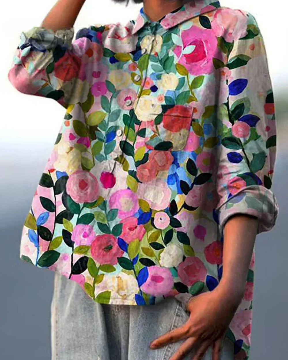 Selena – Vintage Floral Blouse