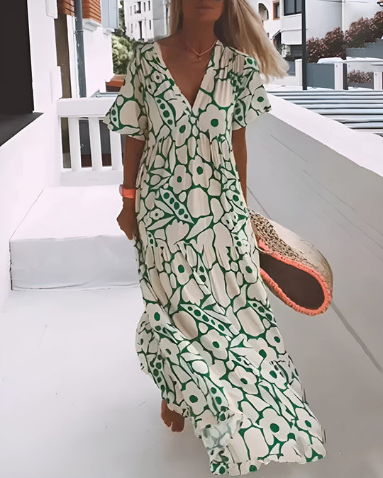 Maureen – Flowing Floral Maxi Dress