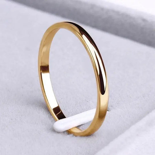 Ameline – Refined Two-Tone Gold & Silver Ring