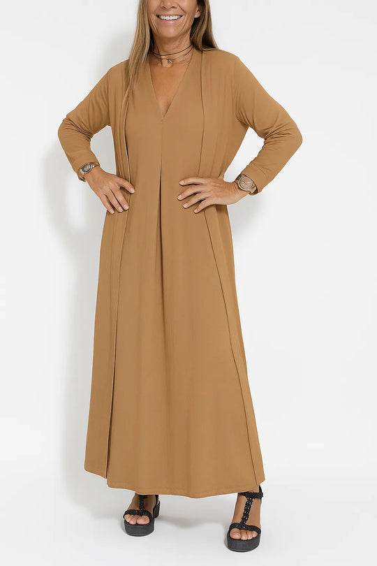Janine – Elegant Maxi Dress with Matching Cardigan