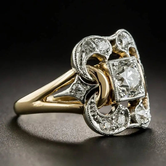 Celina – Elegant Vintage Zirconia Gold Ring